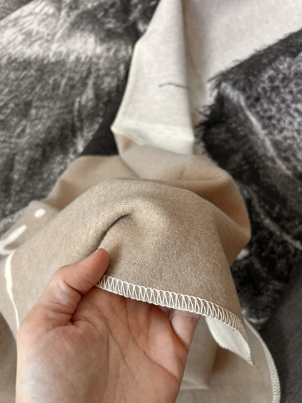 Flanelldecke Kuhschelig – Material & Verarbeitung